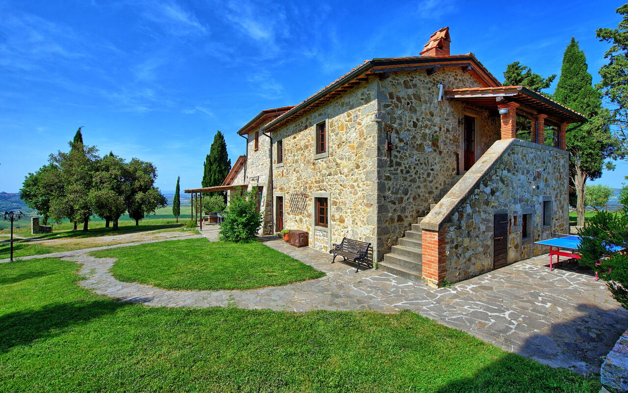 Casale Santa Francesca: Building Exterior, Garden, Outdoor