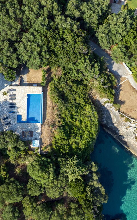 Beachfront Villa Seasun: Outdoor, Pool, Scenic View