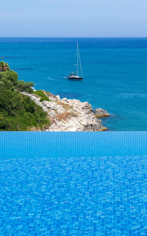 Beachfront Villa Seasun: Outdoor, Pool, Scenic View