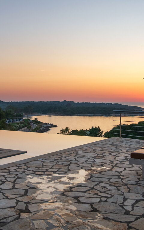 Beachfront Villa Seasun: Outdoor, Pool, Scenic View