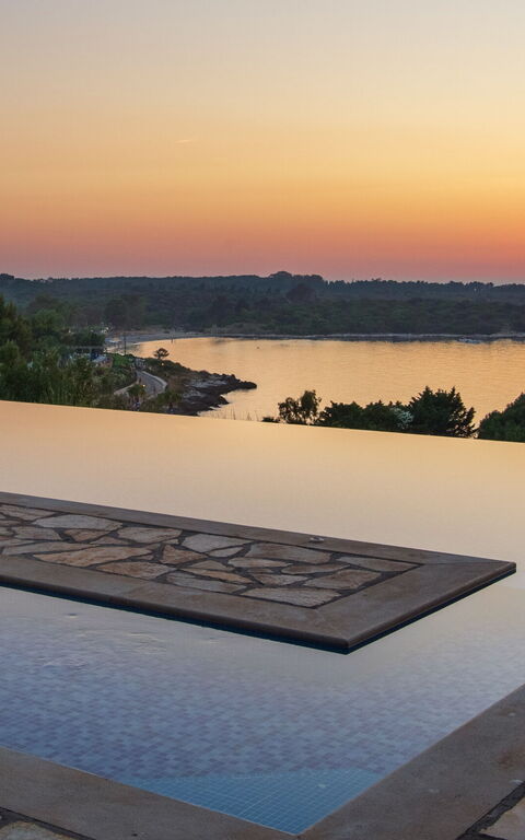 Beachfront Villa Seasun: Outdoor, Pool, Scenic View