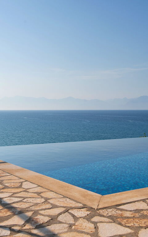 Beachfront Villa Seasun: Outdoor, Pool, Scenic View
