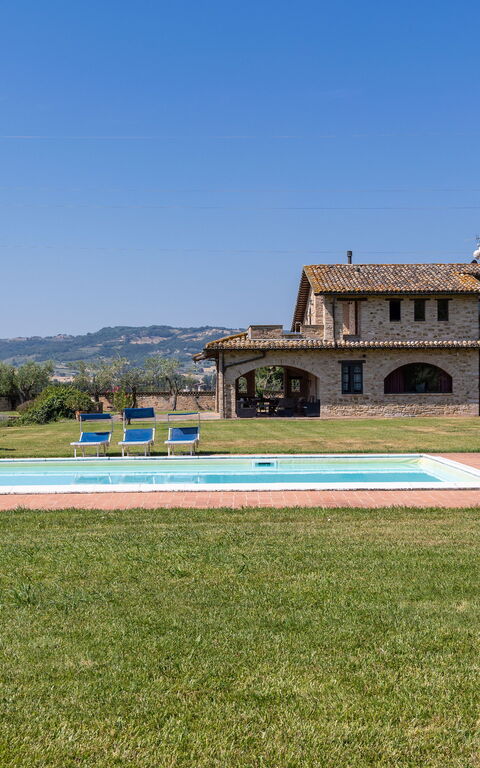 Villa Assisi: Building Exterior, Garden, Outdoor, Pool