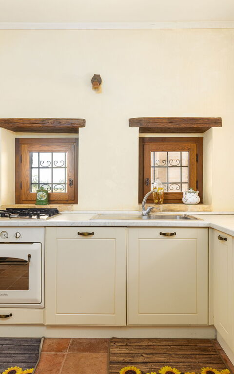 Villa Assisi: Kitchen