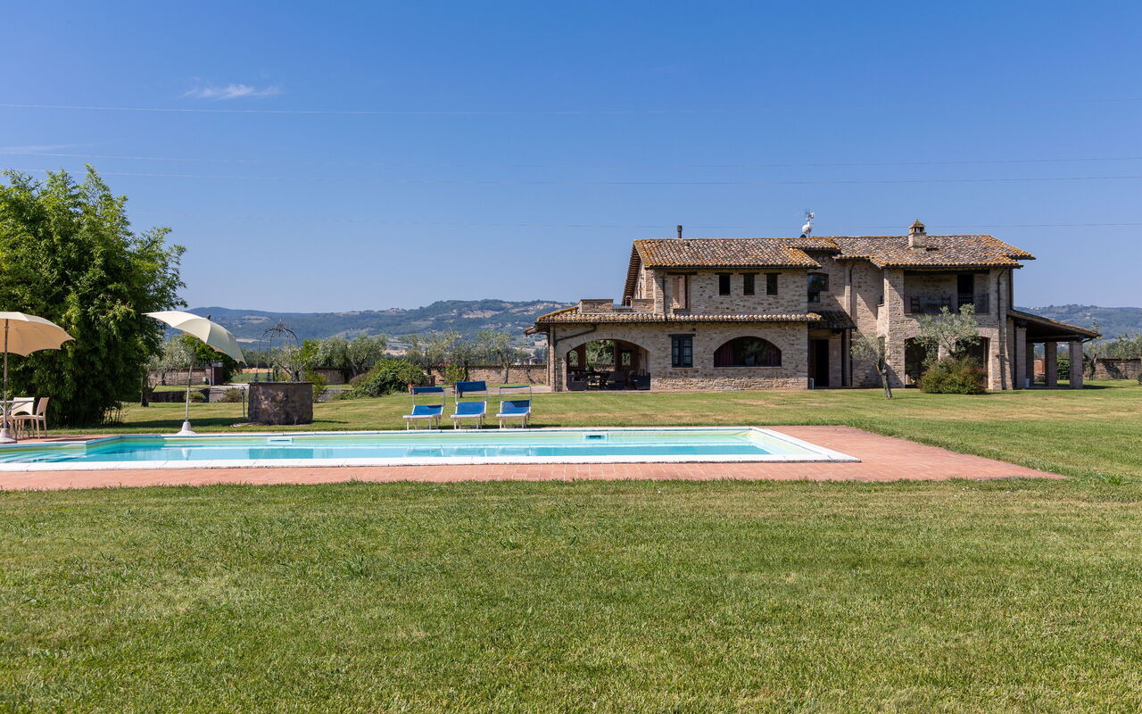 Villa Assisi: Building Exterior, Garden, Outdoor, Pool