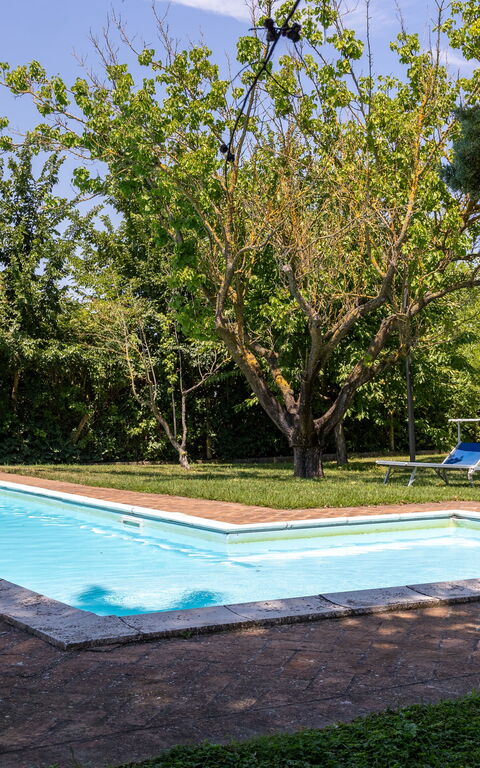 Villa Reale: Building Exterior, Garden, Outdoor, Pool