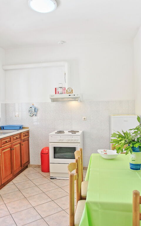 Beach Villa Nancy: Dining Room, Kitchen