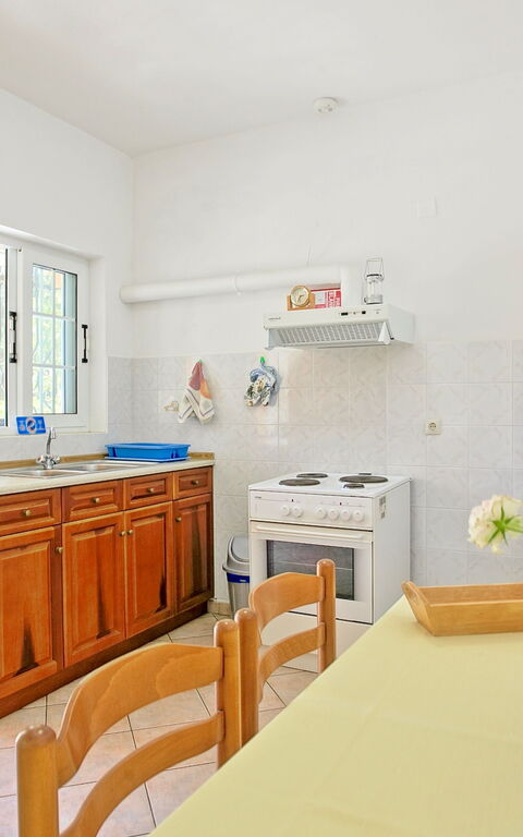 Beach Villa Nancy: Dining Room, Kitchen