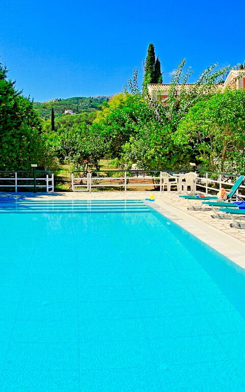 Beach Villa Nancy: Garden, Pool