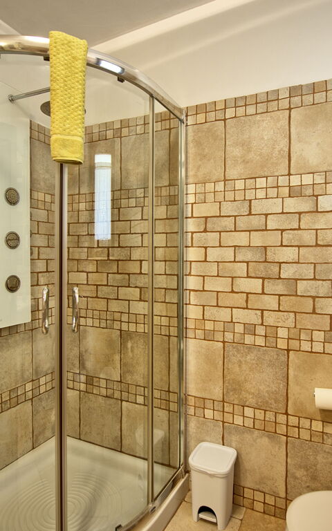 Trullo Santo Stefano: Bathroom