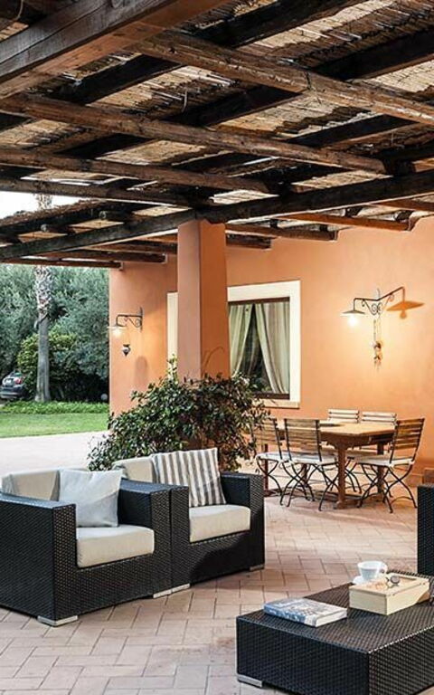 Villa Arangea: Building Exterior, Garden