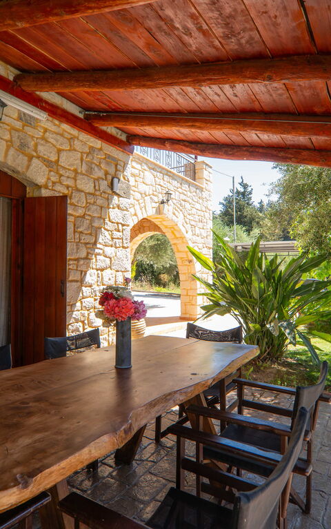Villa Nipos: Balcony / Terrace / Patio, Outdoor