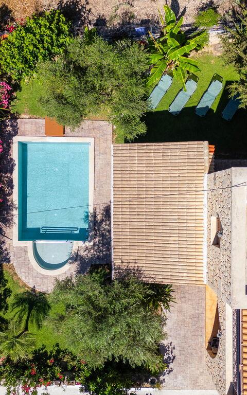 Villa Nipos: Pool