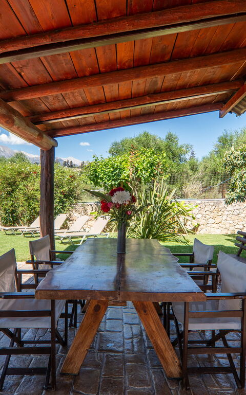 Villa Nipos: Building Exterior, Garden, Outdoor