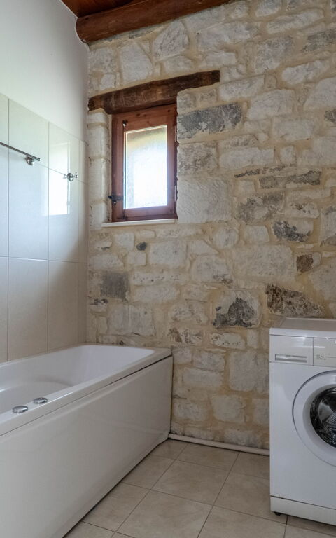 Villa Nipos: Bathroom