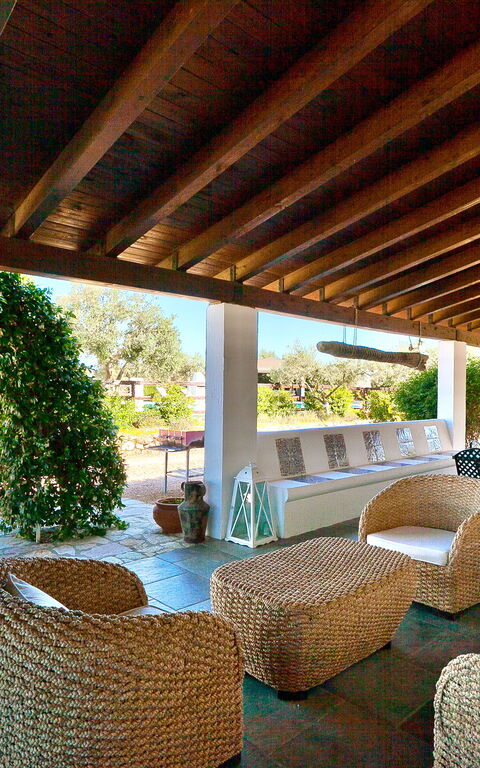 Tenutersa: Balcony / Terrace / Patio, Building Exterior, Garden, Outdoor