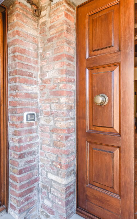 Casale Miro: Room Detail