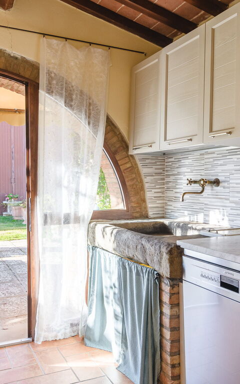 Casale Miro: Kitchen