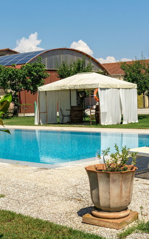 Casale Miro: Building Exterior, Outdoor, Pool