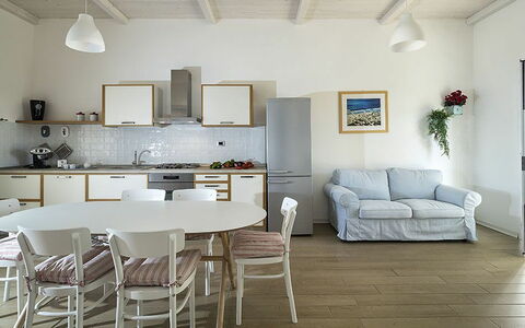 Accommodation Morgana: Dining Room, Kitchen