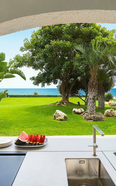 Blu Moon: Balcony / Terrace / Patio, Garden, Outdoor, Scenic View