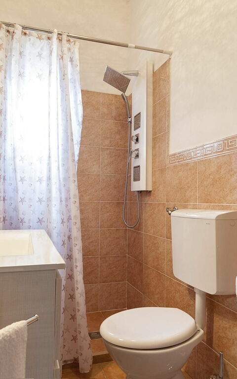 Villa Safiria: Bathroom