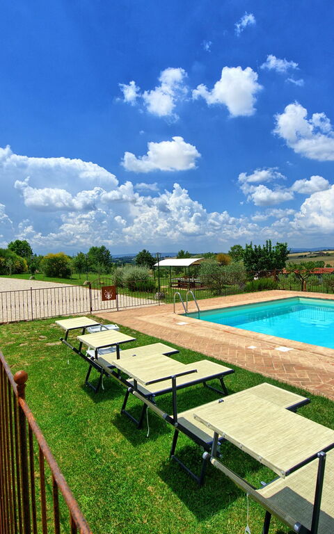 Villa Farneta: Garden, Pool