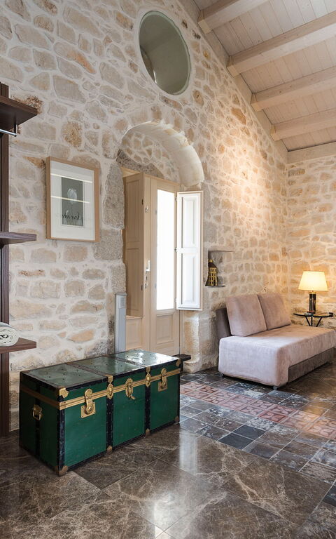 Villa Luna: Living Room