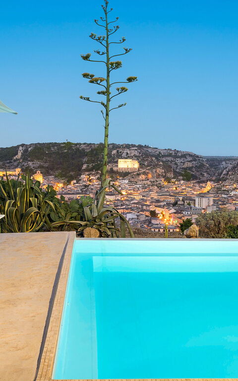 Villa Luna: Building Exterior, Outdoor, Pool