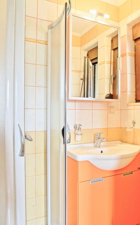 Acharavi Beach Villa: Bathroom