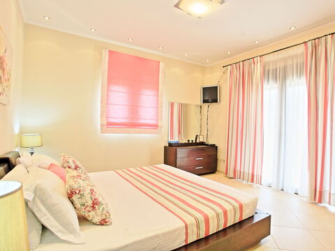 Acharavi Beach Villa