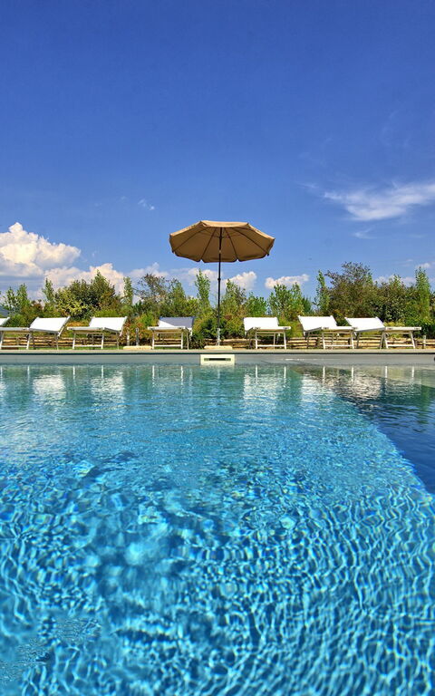 Villa Cangeli: Outdoor, Pool