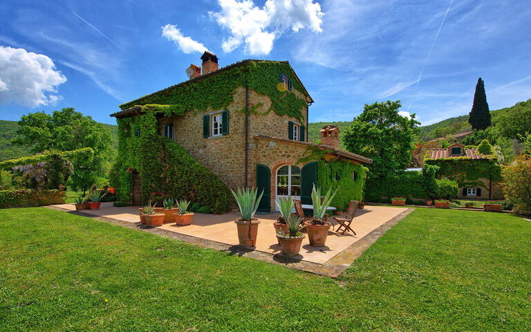 Villa Edo: Garden, Outdoor