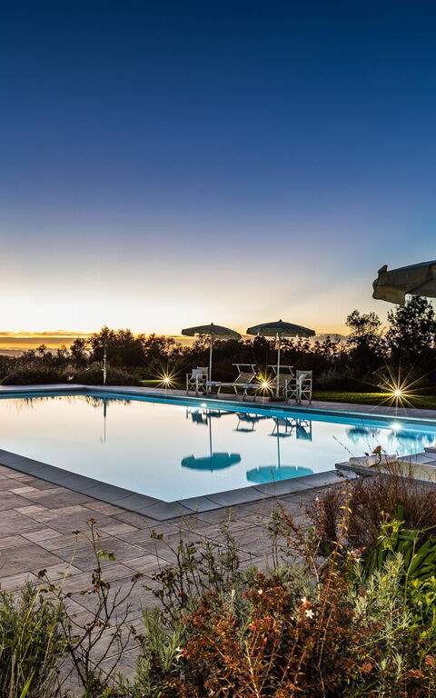 Villa Bonriposo: Outdoor, Pool, Scenic View
