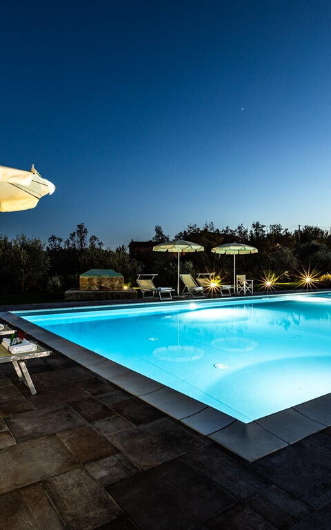 Villa Bonriposo: Outdoor, Pool, Scenic View