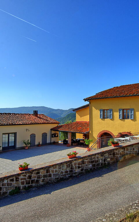 Casalta: Building Exterior, Outdoor