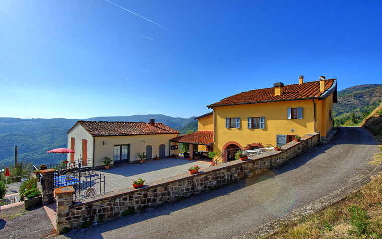 Casalta: Building Exterior, Outdoor