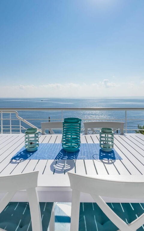 Villa Infinity: Outdoor