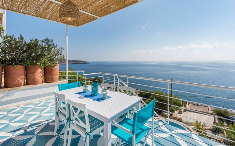 Villa Infinity: Outdoor