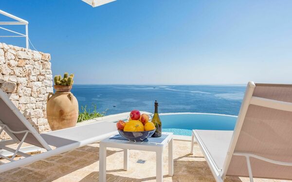 Villa Infinity: Balcony / Terrace / Patio, Outdoor, Pool