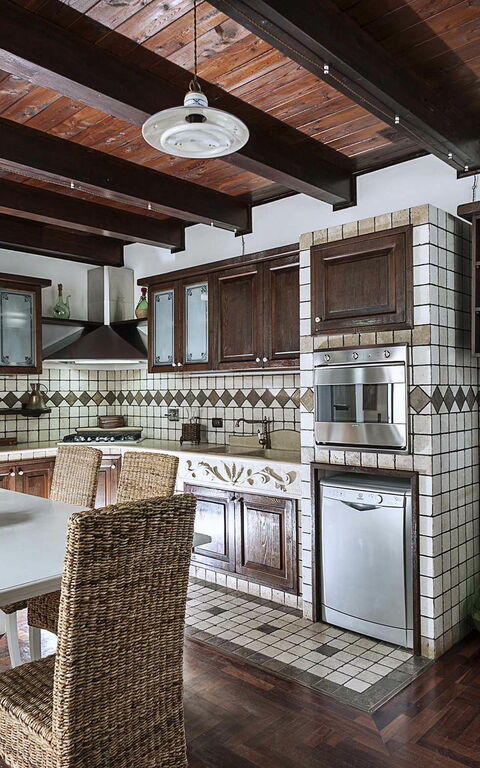 Villa Carolina: Dining Room, Kitchen