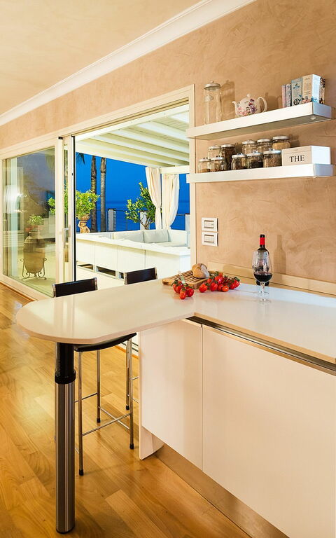 Villa Luce: Kitchen