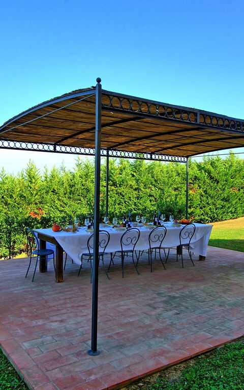 Villa Il Caggio: Building Exterior, Garden, Outdoor