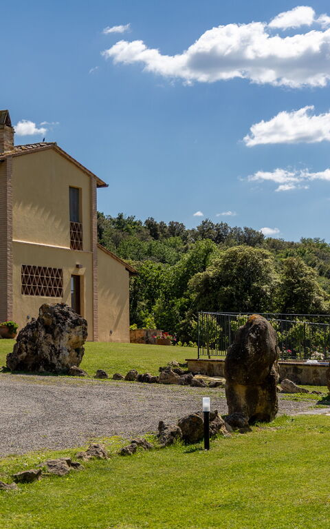 Villa Il Caggio: Building Exterior, Garden, Outdoor