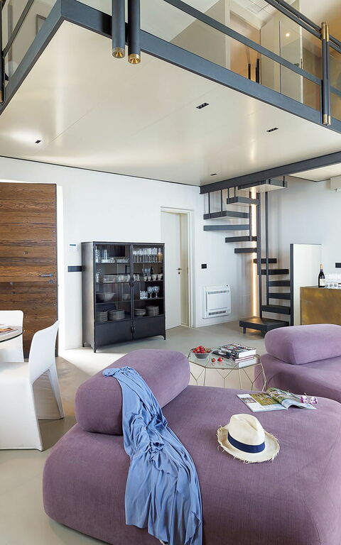 Torre Isola Bella: Dining Room, Living Room