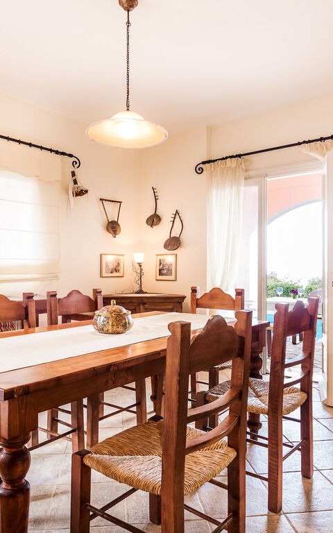 Villa Melodia: Dining Room