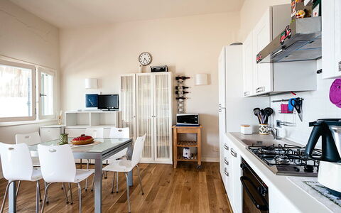 Accommodation Vela: Dining Room, Kitchen, Living Room