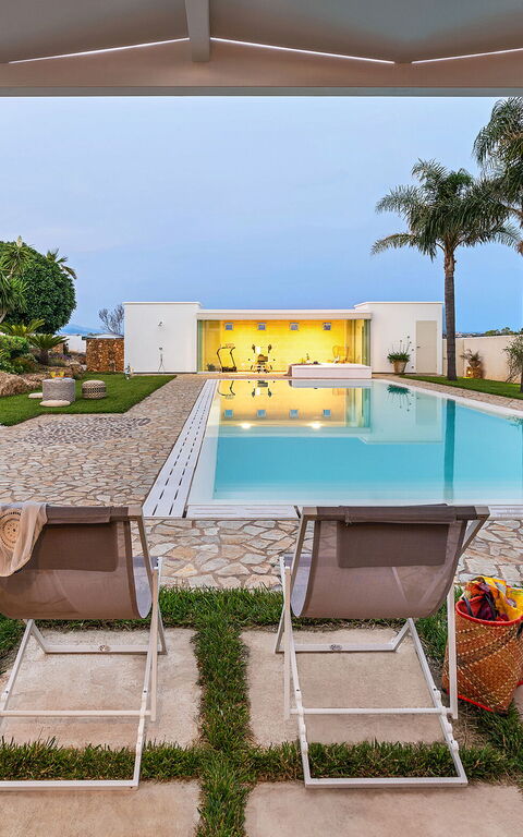 Villa Pietra Del Sole: Building Exterior, Outdoor, Pool