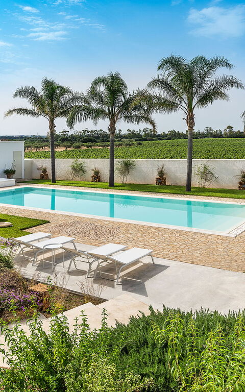 Villa Pietra Del Sole: Building Exterior, Garden, Outdoor, Pool