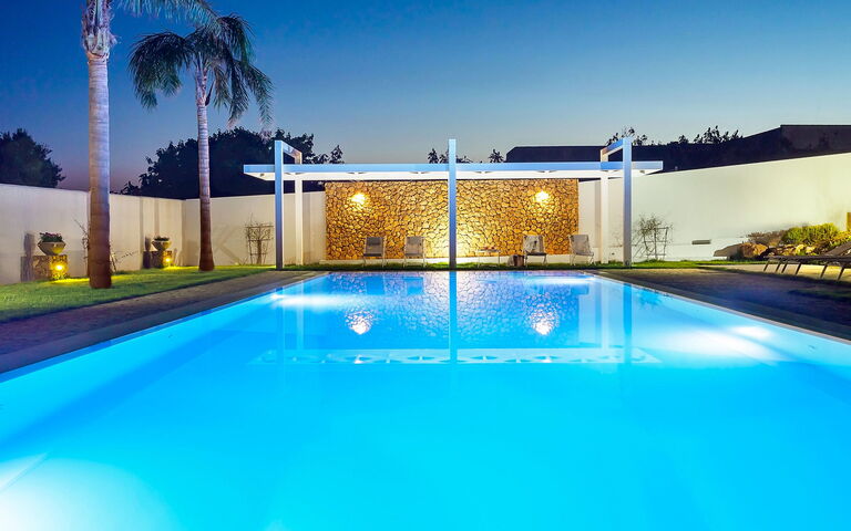 Villa Pietra Del Sole: Building Exterior, Garden, Outdoor, Pool